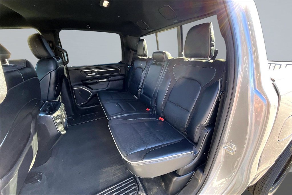 Used 2024 RAM 1500 Laramie AWD/4WD image 19