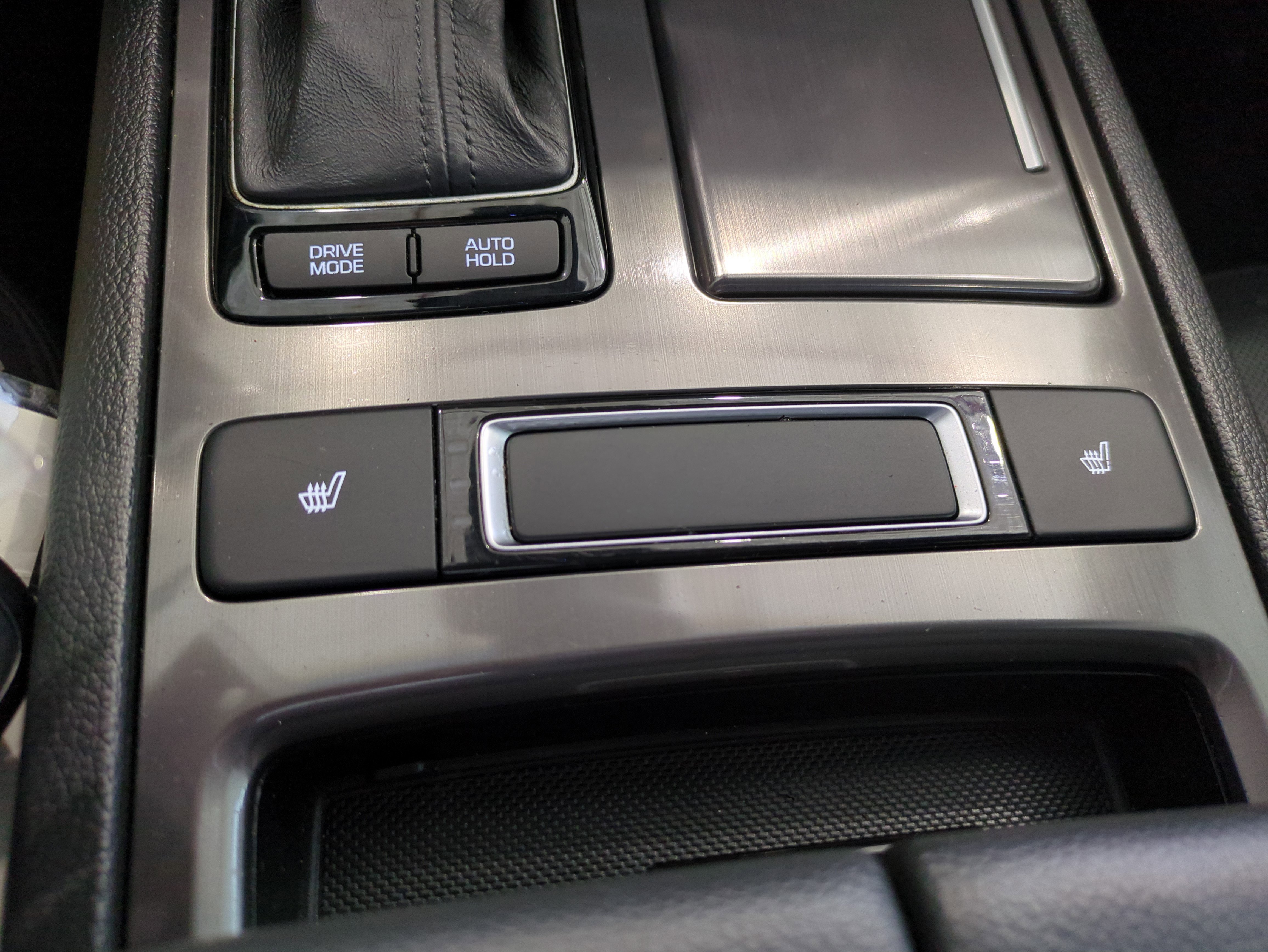 Used 2017 Genesis G80 3.8 image 23