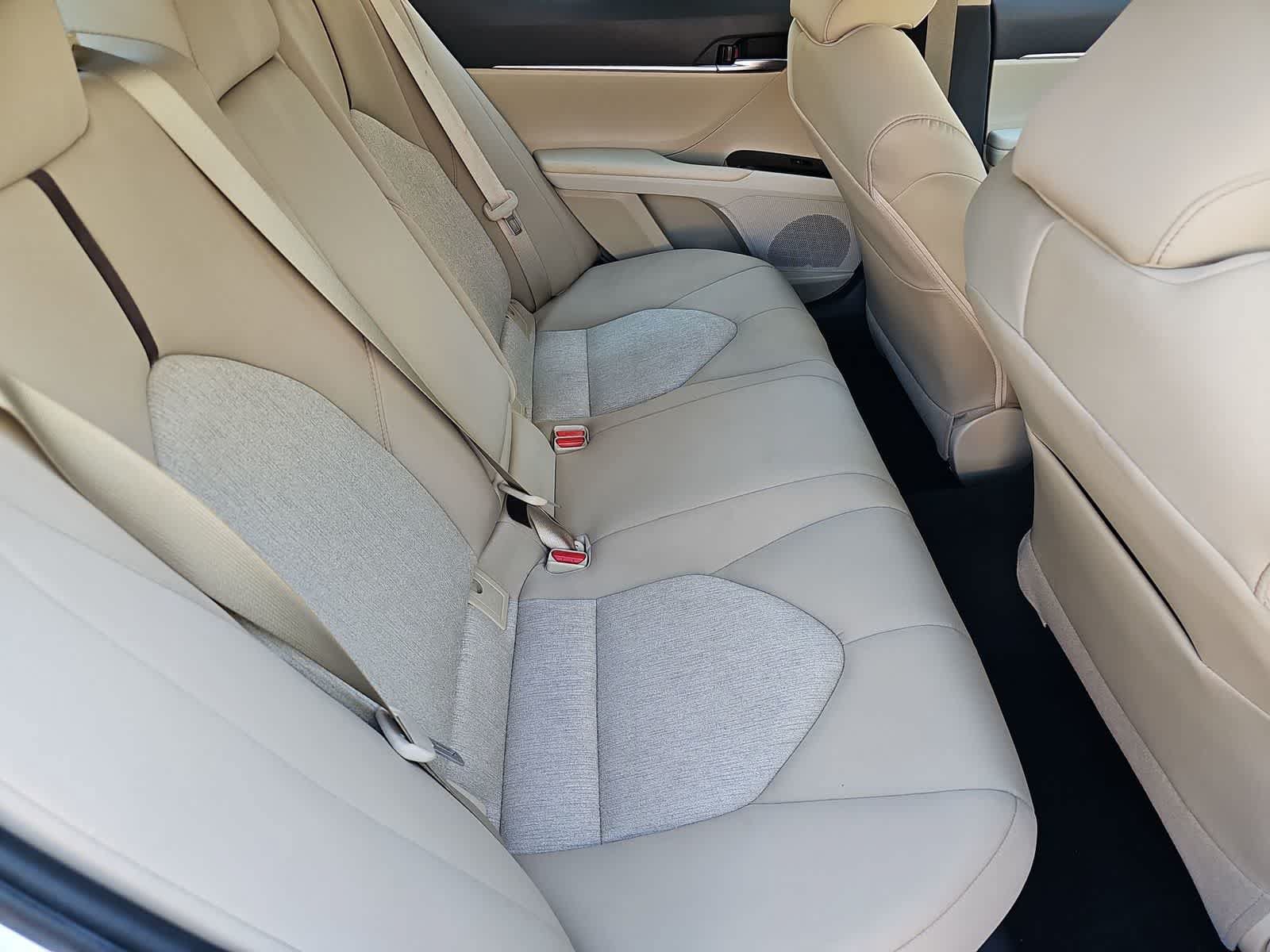 Used 2020 Toyota Camry LE w/ Fleet Convenience Package FWD image 17