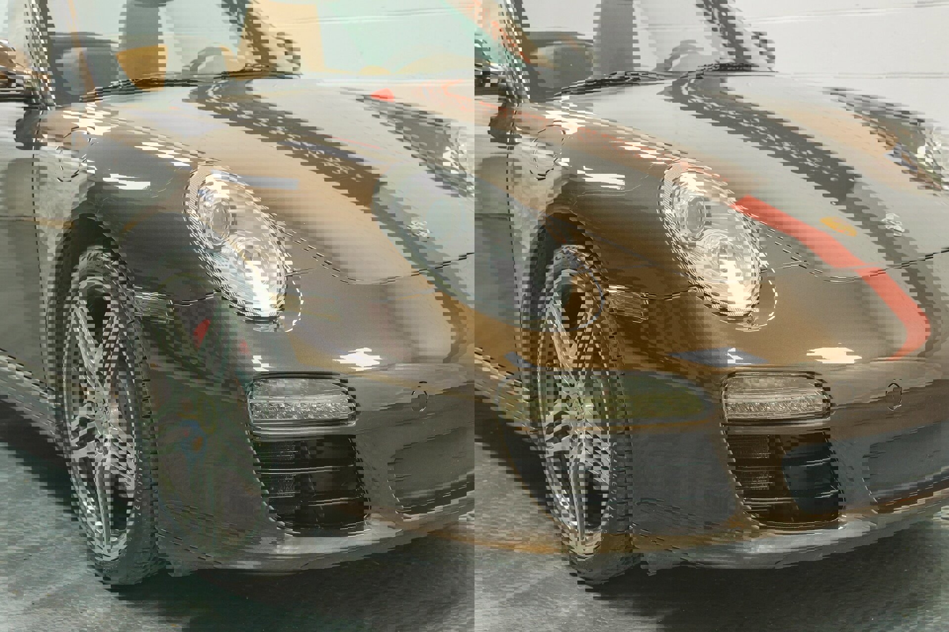 Used 2009 Porsche 911 Carrera 4S image 32