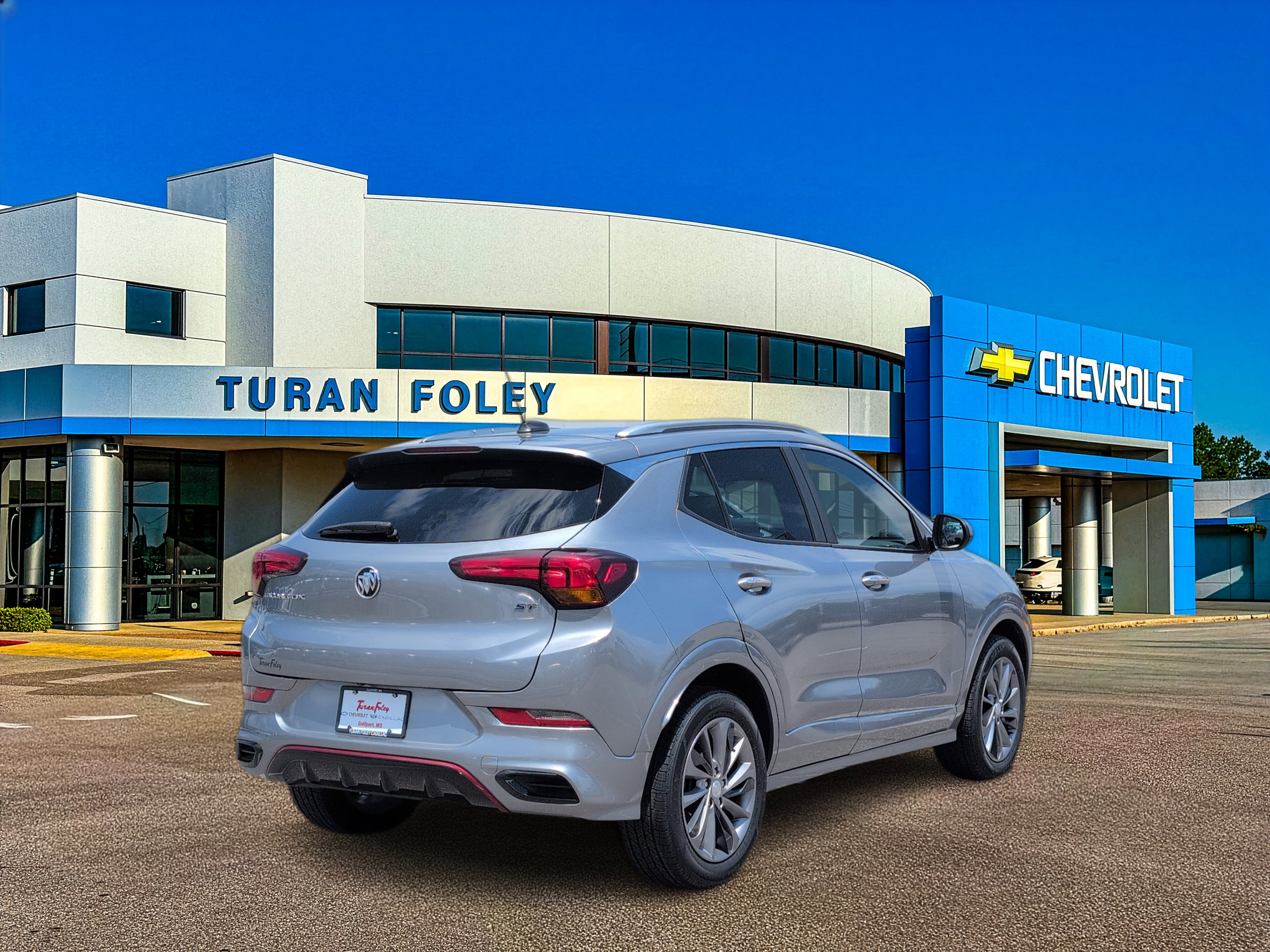Used 2023 Buick Encore GX Select w/ Sport Touring Package FWD image 6
