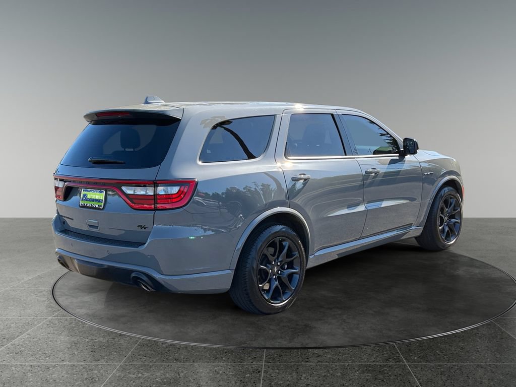 Used 2022 Dodge Durango R/T w/ Tow 'N Go Package AWD/4WD image 10