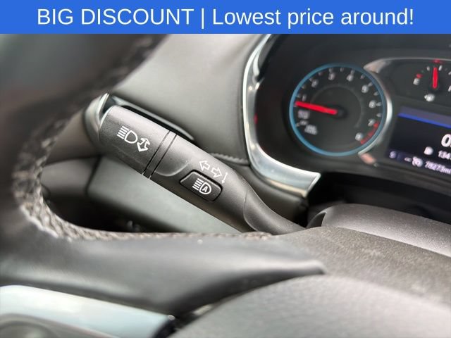 Used 2023 Chevrolet Traverse LT AWD/4WD image 47