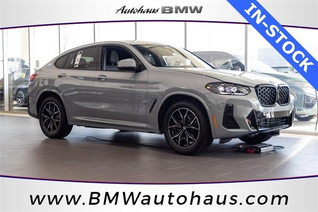 New 2025 BMW X4 xDrive30i w/ Premium Package