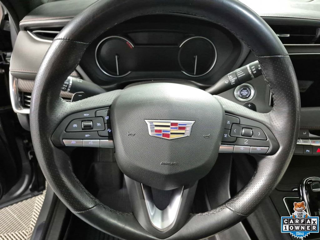 Used 2023 Cadillac XT4 Sport image 11