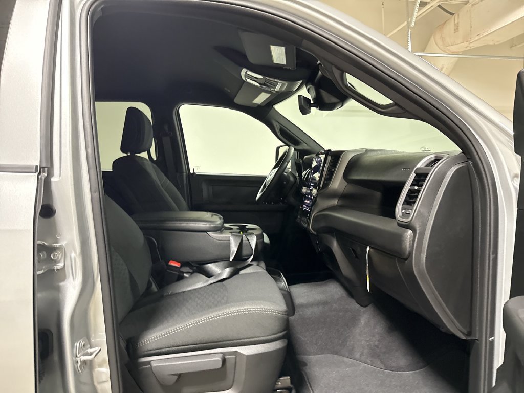 New 2027 RAM 3500 Tradesman AWD/4WD image 22