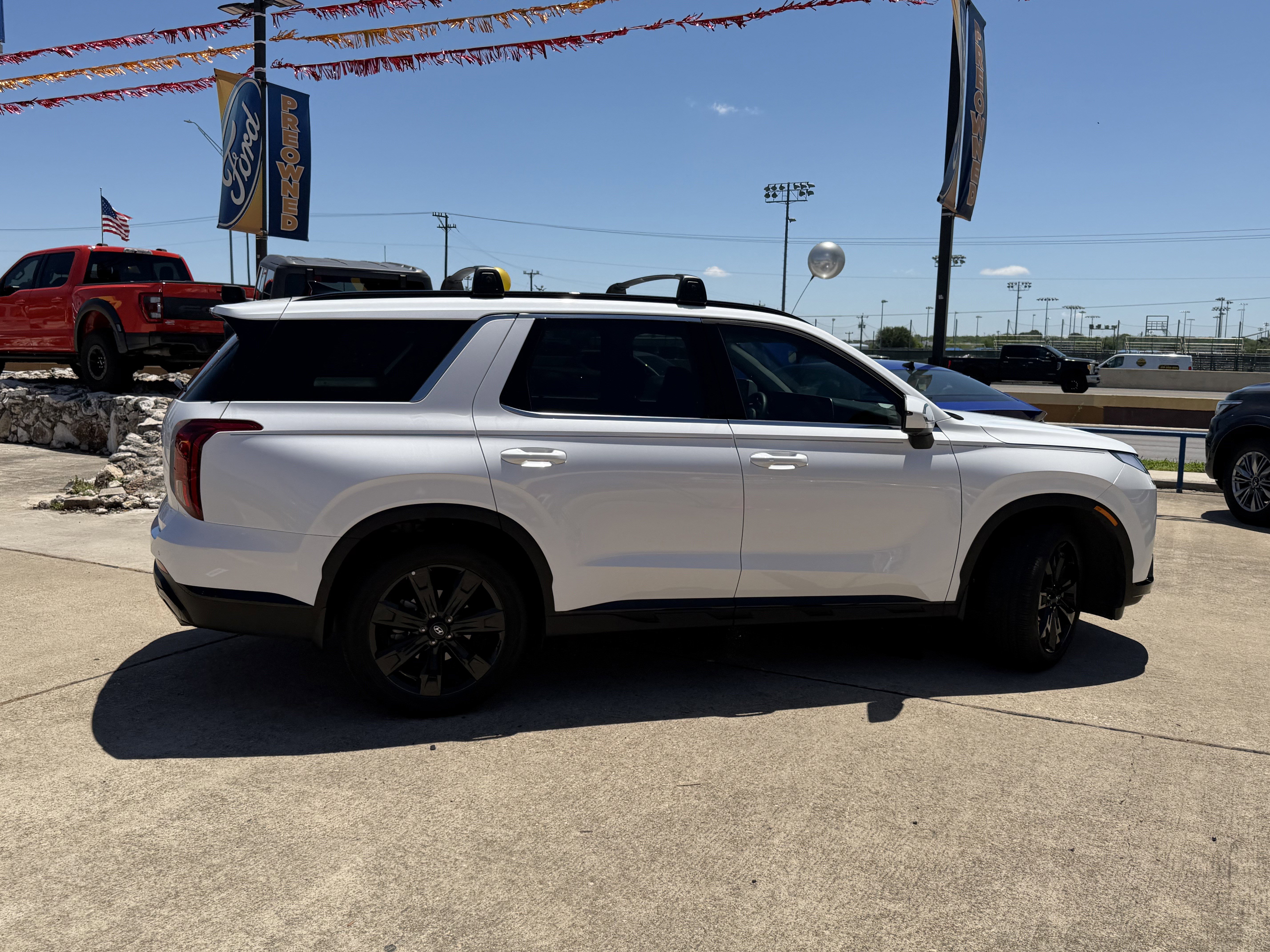 Used 2025 Hyundai Palisade XRT FWD image 4