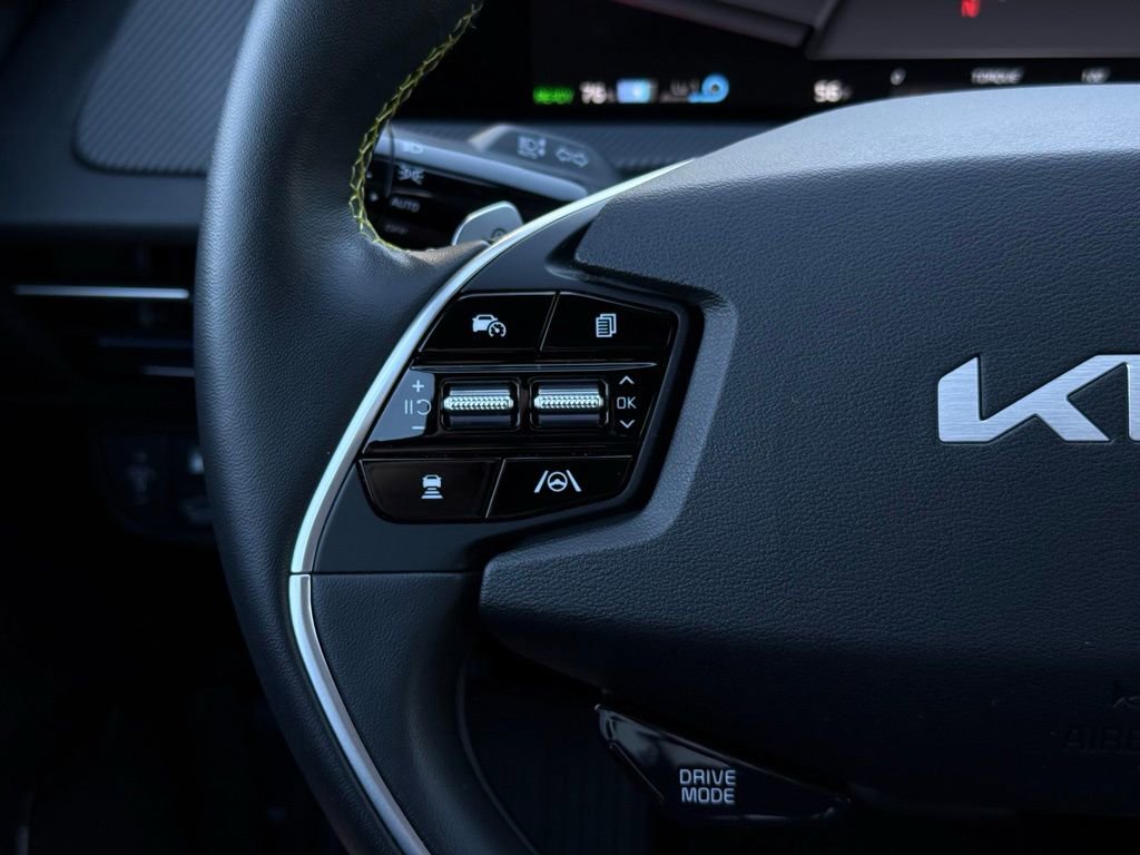 Used 2024 Kia EV6 GT image 28