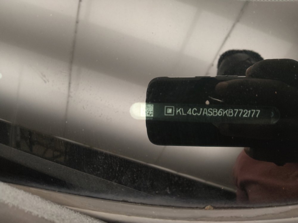Used 2019 Buick Encore Preferred w/ Safety Package FWD image 33