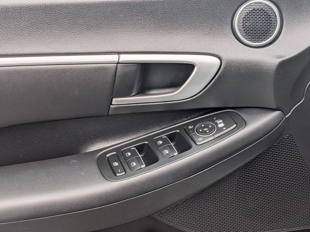 Used 2025 Hyundai Sonata SEL image 13