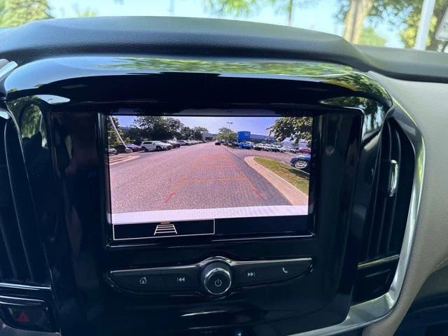 Used 2022 Chevrolet Traverse LS w/ Midnight/Sport Edition FWD image 26