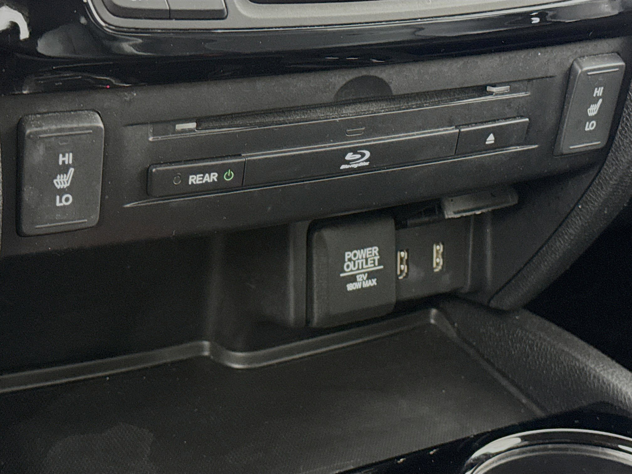 Certified 2018 Honda Pilot Touring image 20