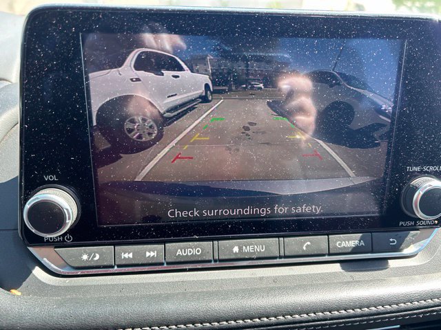 Used 2024 Nissan Rogue SV AWD/4WD image 15