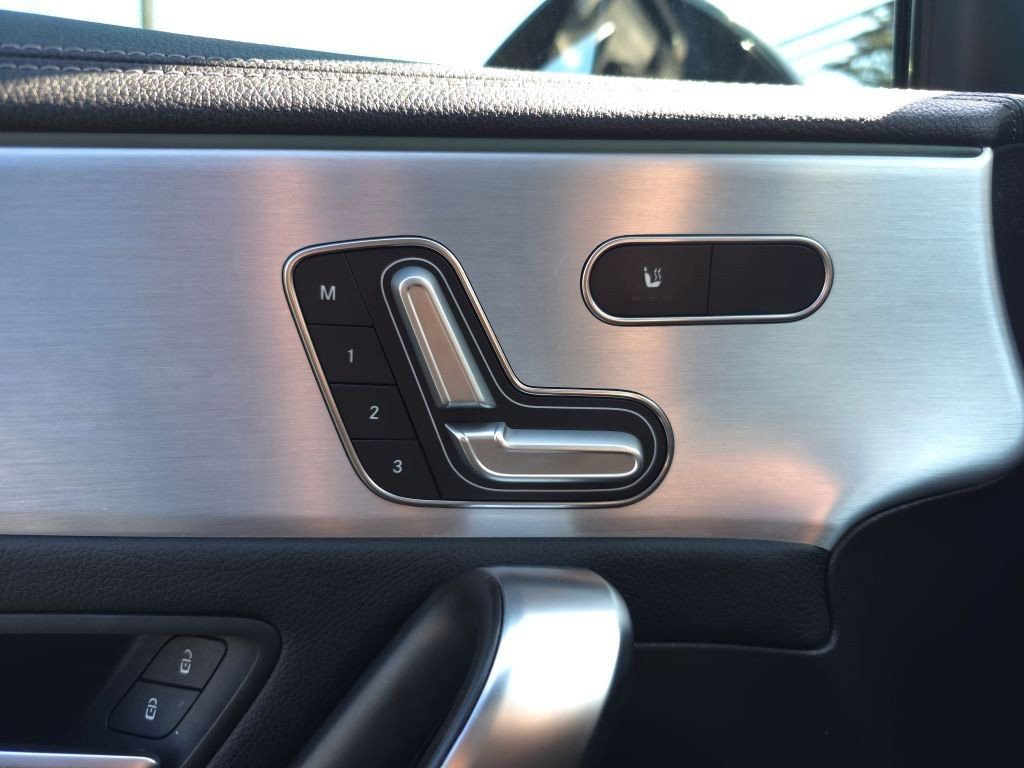 Used 2021 Mercedes-Benz A 35 AMG 4MATIC image 10