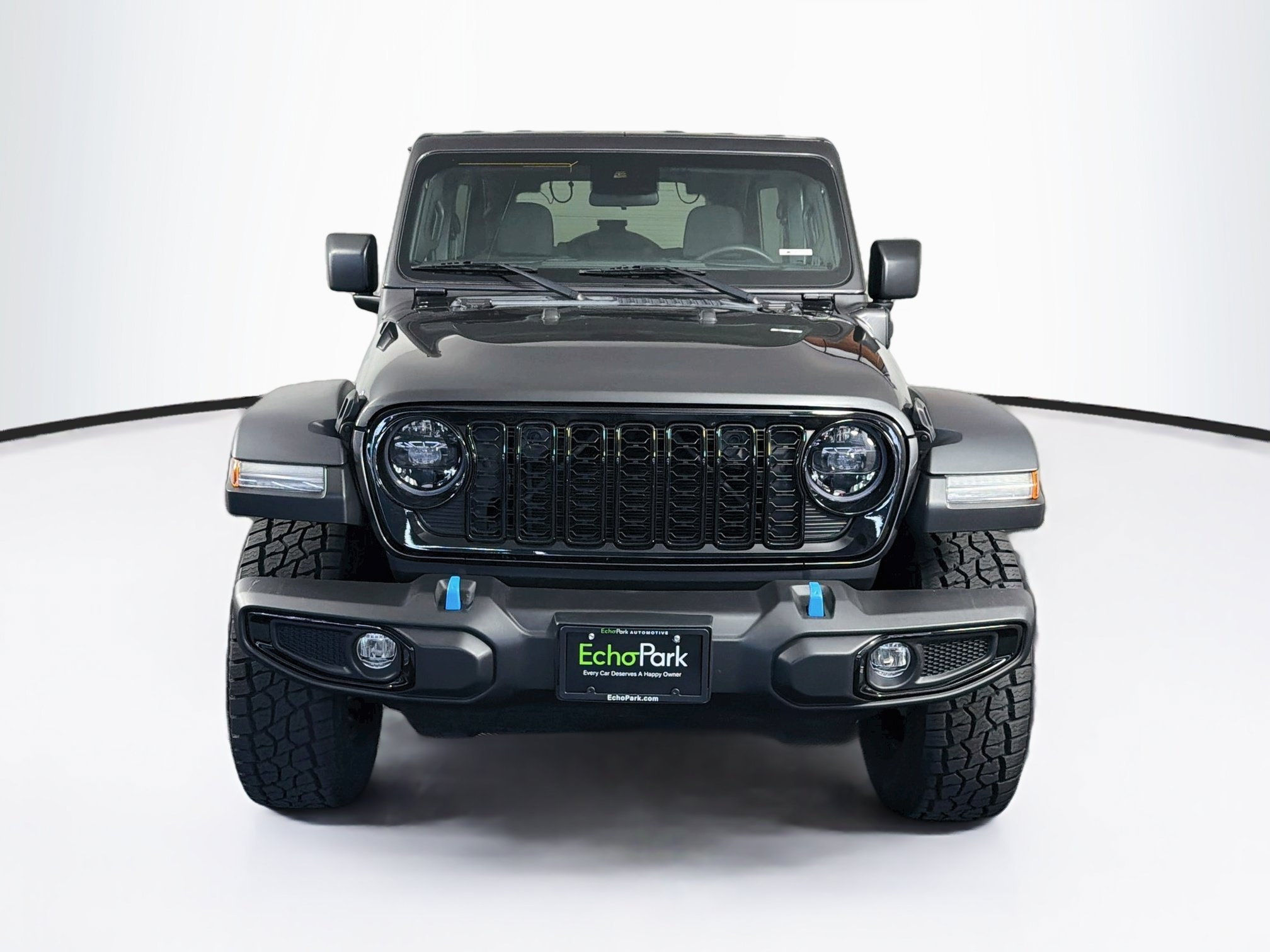 Used 2024 Jeep Wrangler Unlimited AWD/4WD image 2