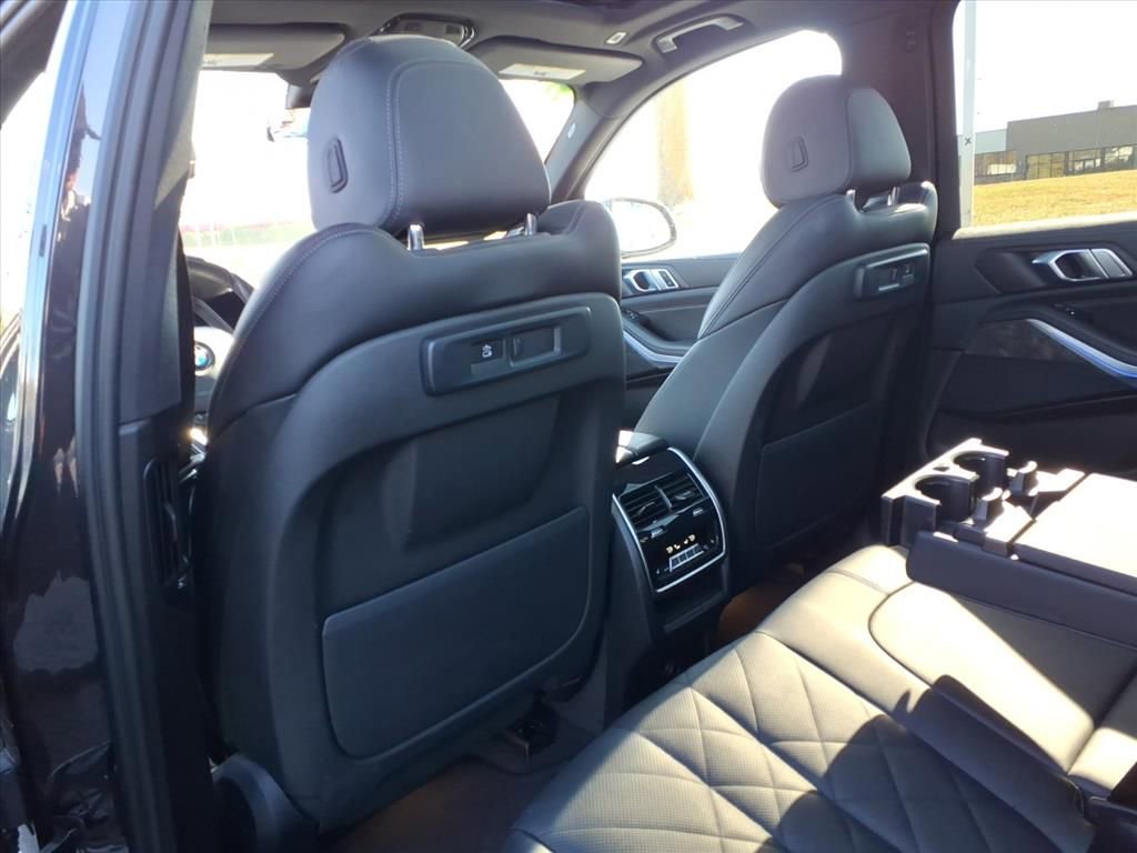 Used 2023 BMW X5 xDrive40i w/ Premium Package image 27
