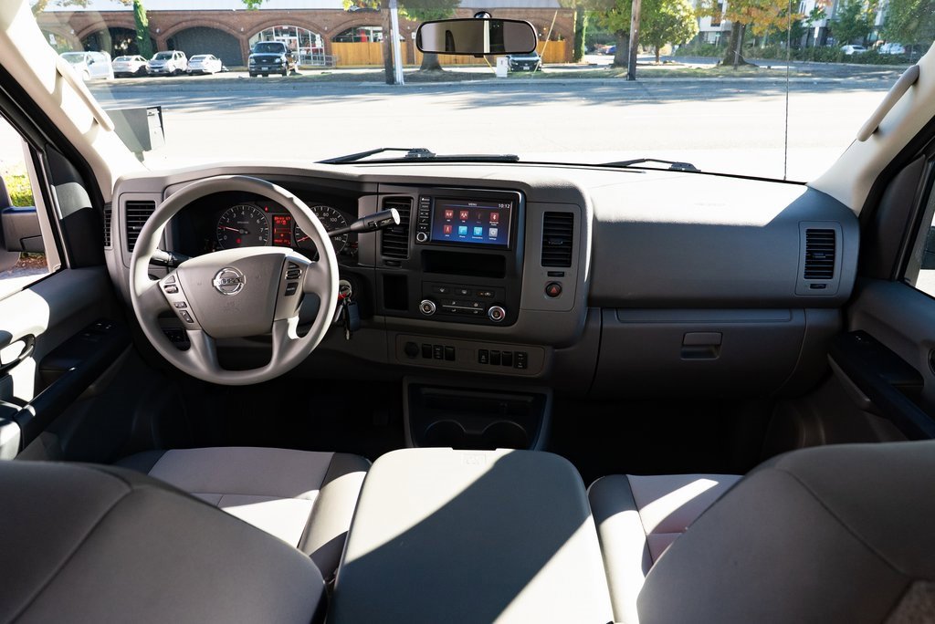 Used 2020 Nissan NV 3500 SV image 8