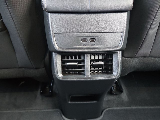 Used 2025 GMC Terrain Elevation AWD/4WD image 17