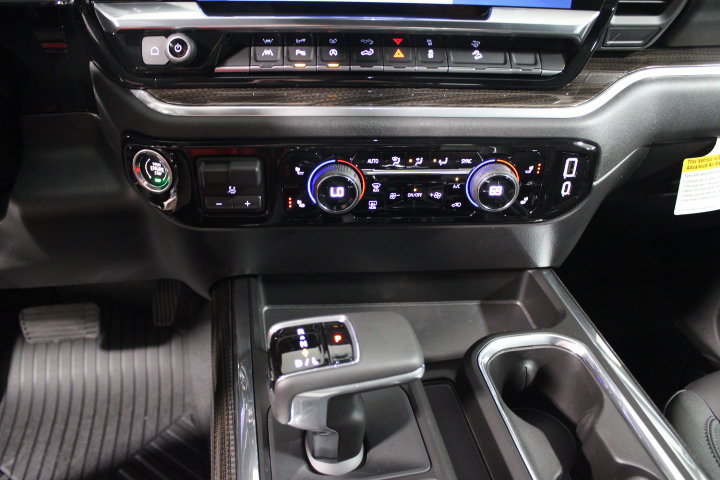 New 2026 Chevrolet Silverado 1500 LT Trail Boss w/ LT Trail Boss Premium Package AWD/4WD image 33