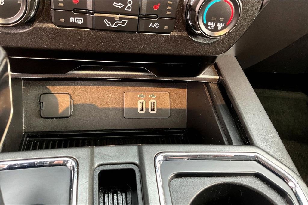 Used 2016 Ford F150 XLT w/ Equipment Group 302A Luxury image 19