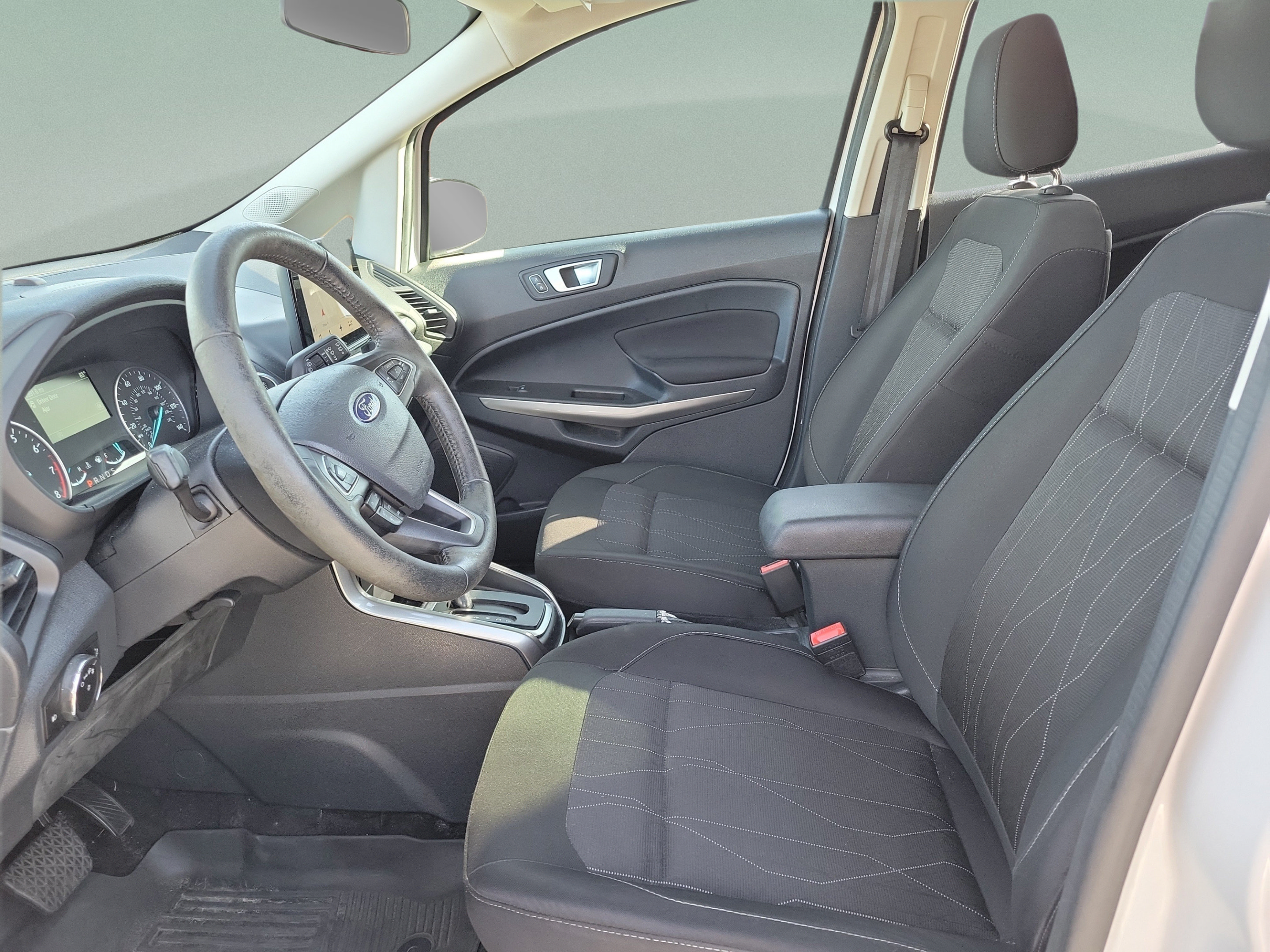 Used 2018 Ford EcoSport SE w/ SE Convenience Package FWD image 18