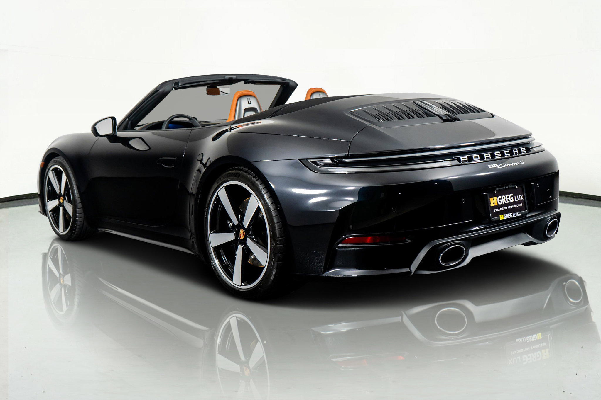 Used 2025 Porsche 911 Carrera S image 16