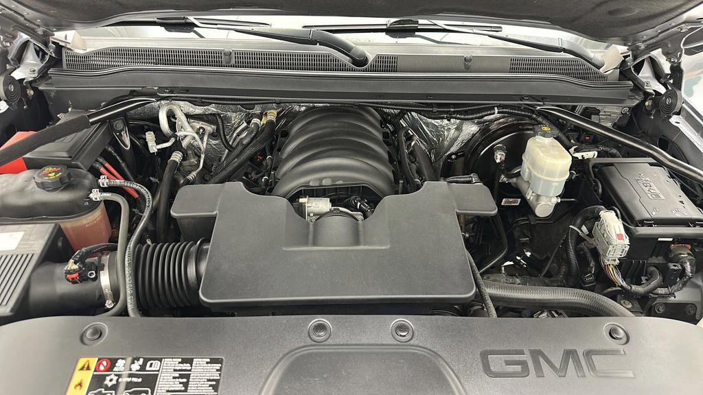 Used 2018 GMC Yukon XL Denali w/ Open Road Package AWD/4WD image 32