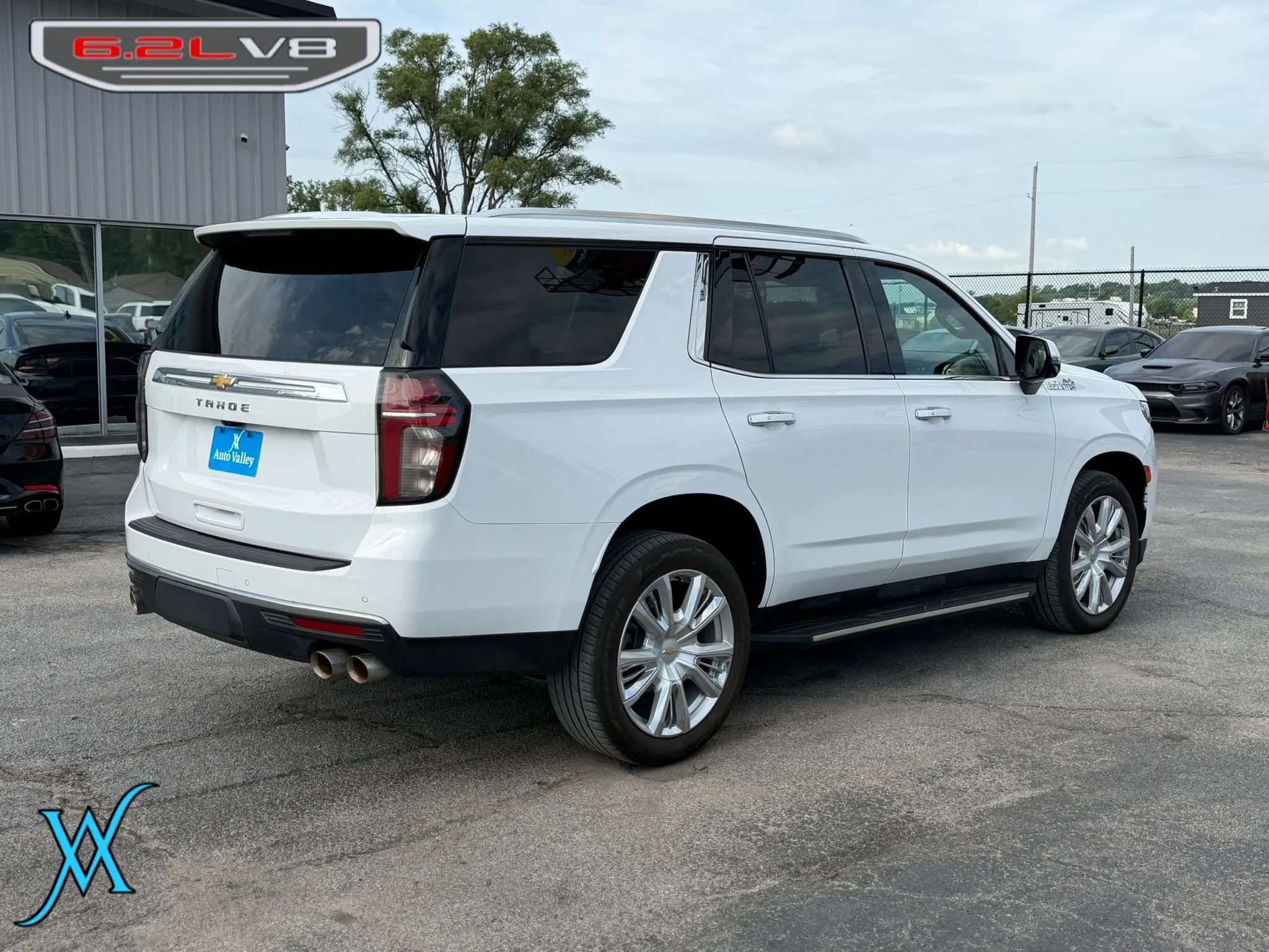 Used 2023 Chevrolet Tahoe High Country AWD/4WD image 7