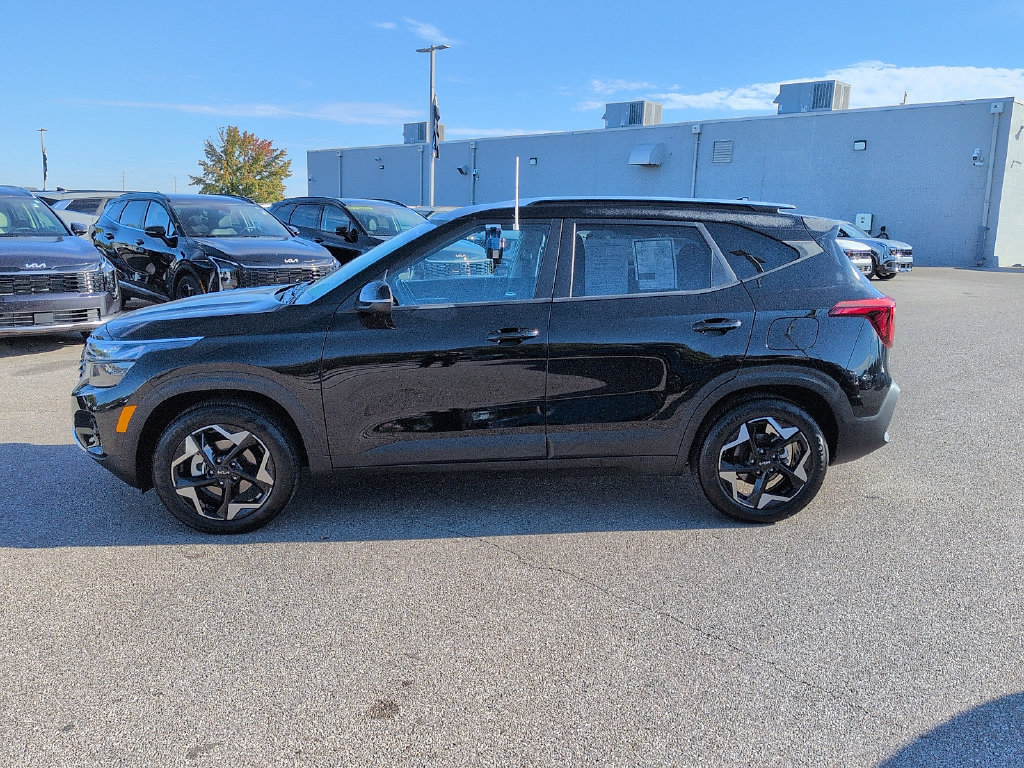 Used 2026 Kia Seltos S FWD image 4