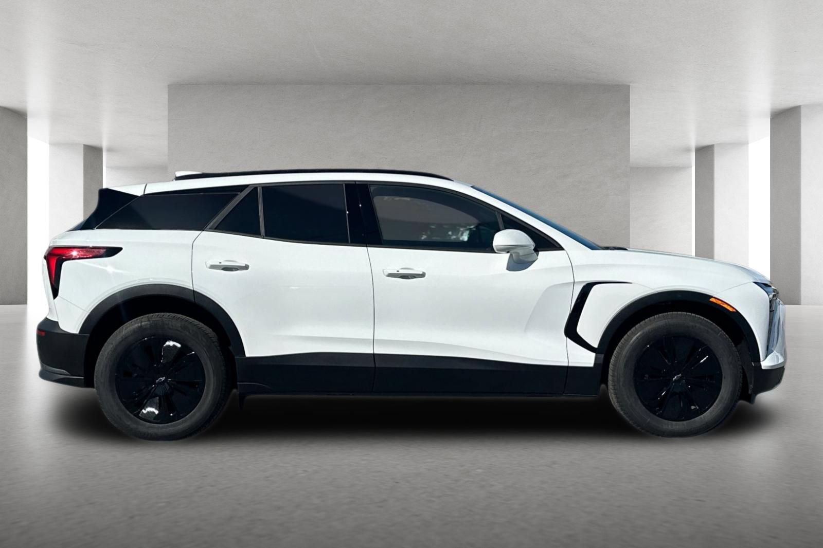 New 2026 Chevrolet Blazer EV LT FWD image 3