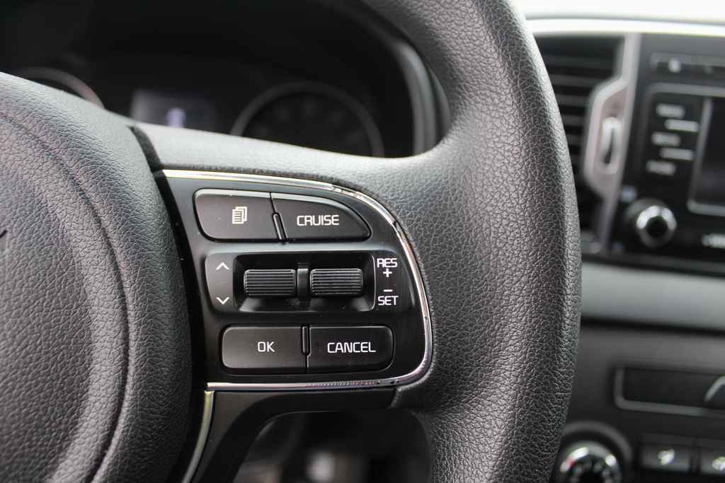 Used 2017 Kia Sportage LX image 16