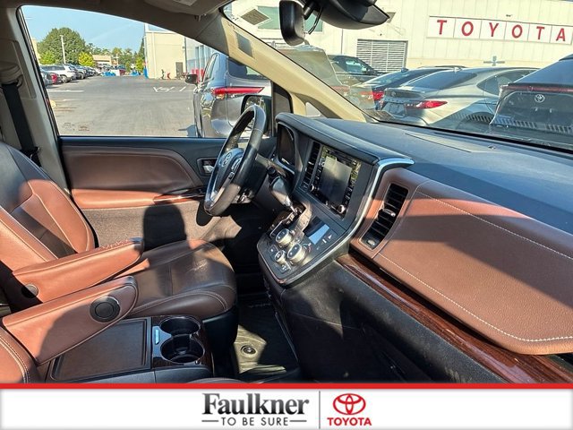 Certified 2018 Toyota Sienna Limited Premium AWD/4WD image 24