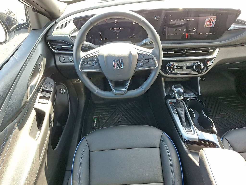 Used 2025 Buick Envista Sport Touring w/ Convenience II Package image 20