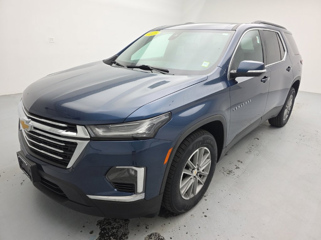 Used 2023 Chevrolet Traverse LT w/ Rear Camera Mirror Package AWD/4WD image 6