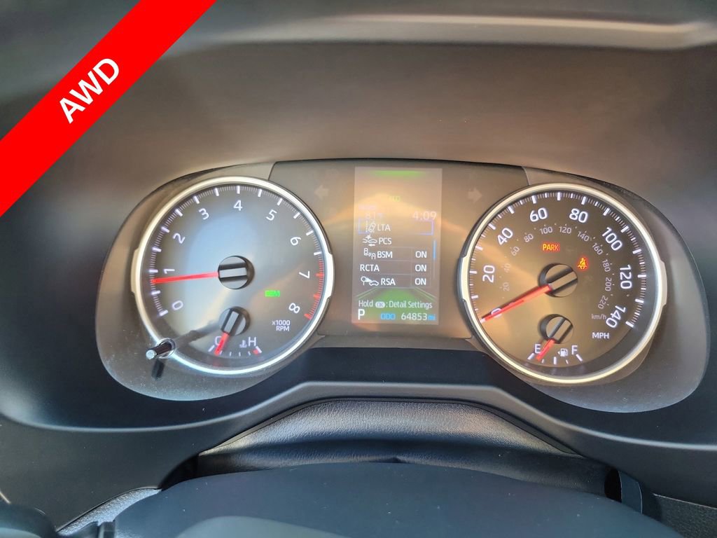 Used 2022 Toyota RAV4 LE w/ Carpet Mat Package (TMS) AWD/4WD image 3