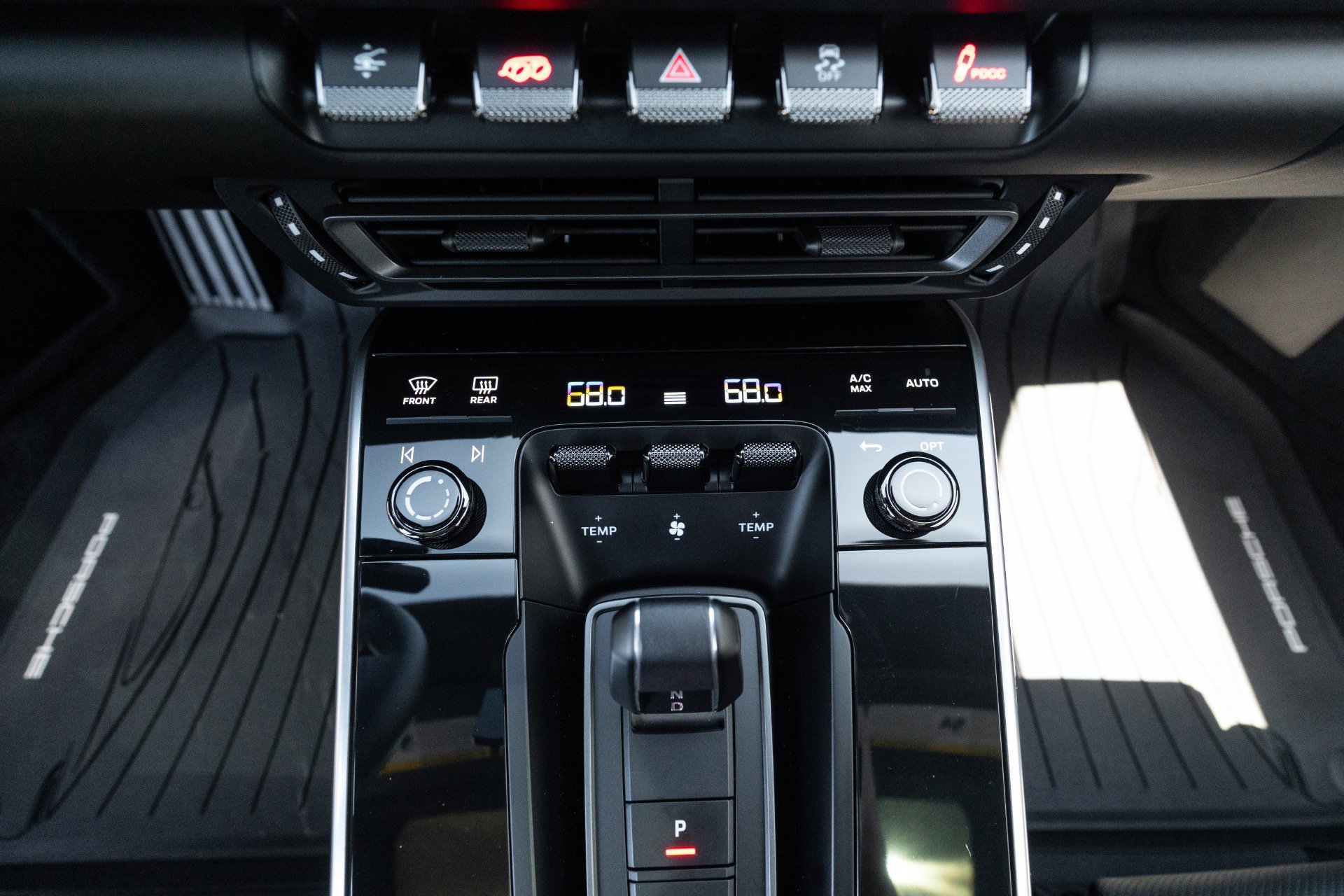 Used 2023 Porsche 911 Turbo S image 58