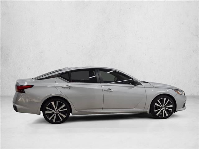 Used 2022 Nissan Altima 2.5 SR FWD image 4