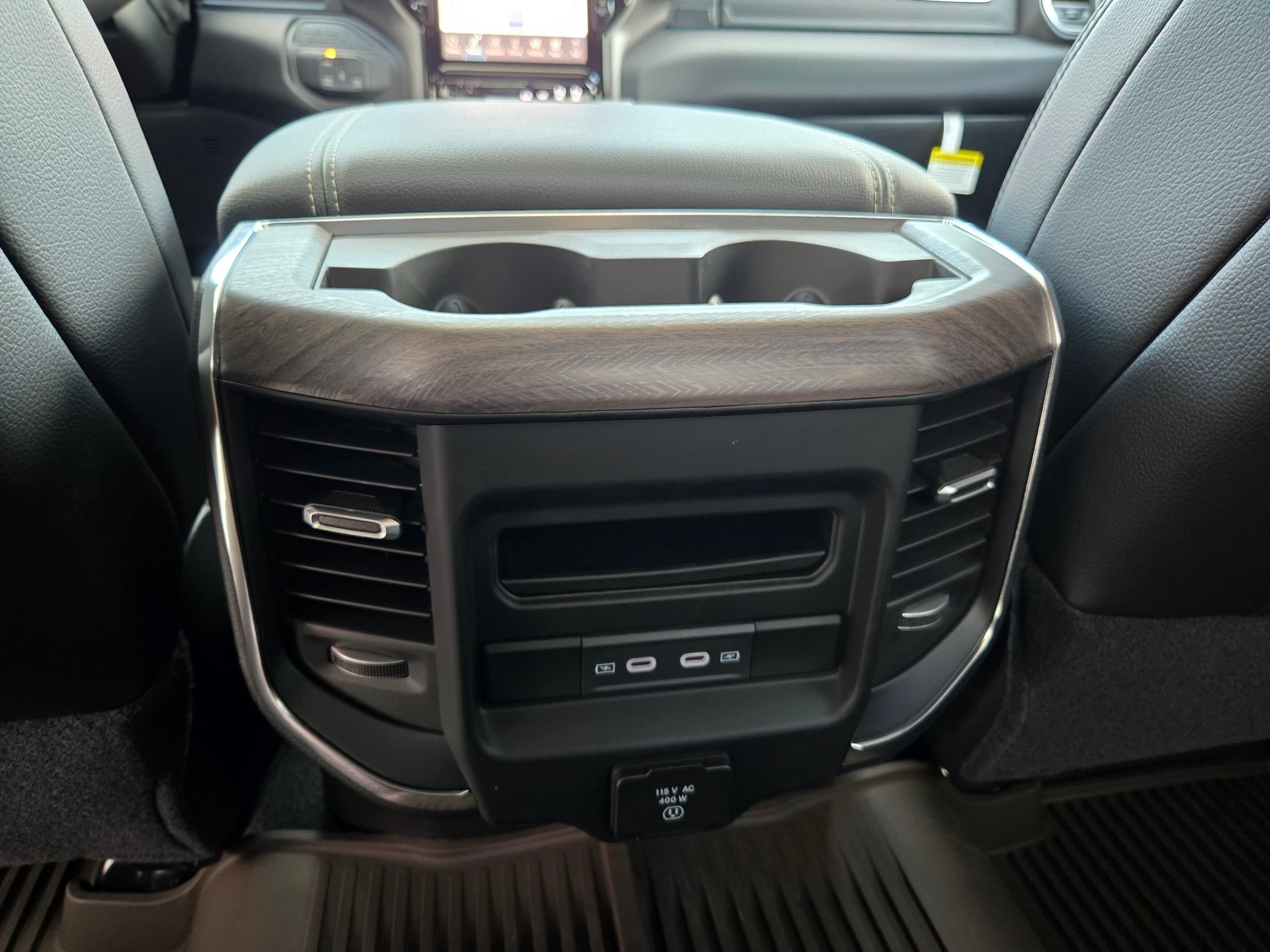 New 2026 RAM 2500 Laramie w/ Night Edition AWD/4WD image 36