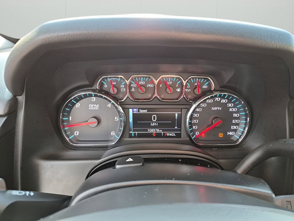 Used 2018 GMC Yukon XL SLE w/ SLE Value Package image 38