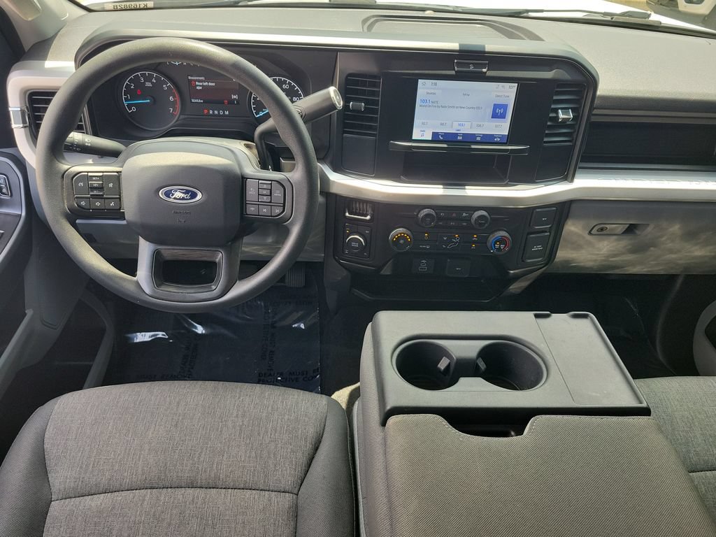 Used 2025 Ford F250 XL w/ STX Appearance Package AWD/4WD image 28