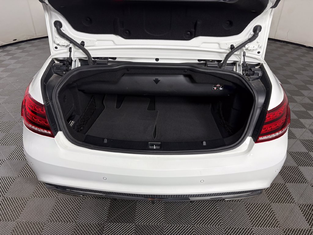 Used 2015 Mercedes-Benz E 550 Cabriolet image 27
