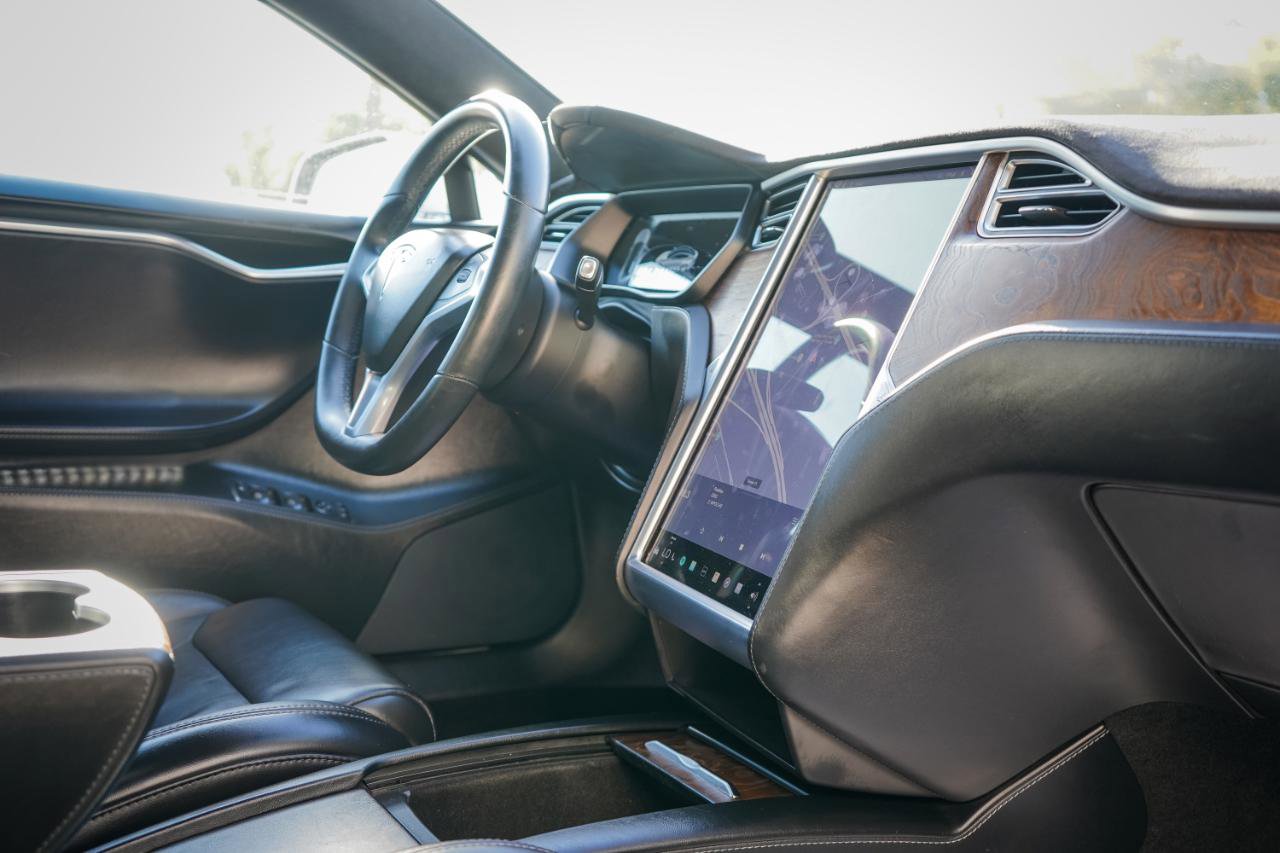 Used 2017 Tesla Model S 75 image 11