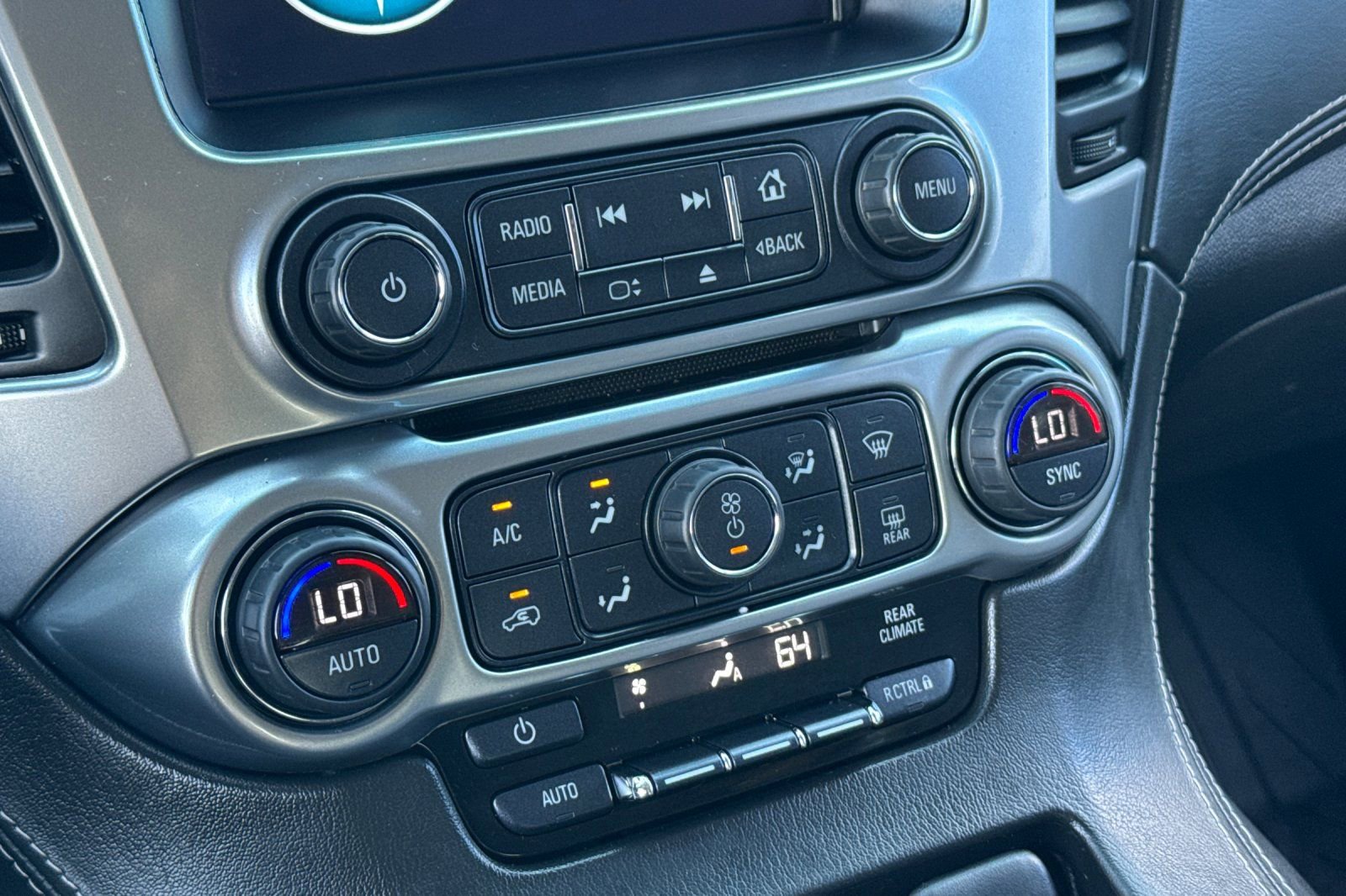 Used 2020 Chevrolet Tahoe LS image 30