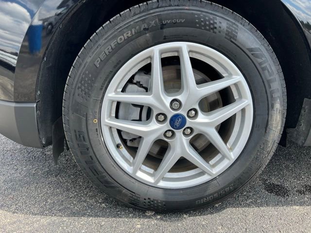 Used 2022 Ford Edge SEL w/ Convenience Package image 8