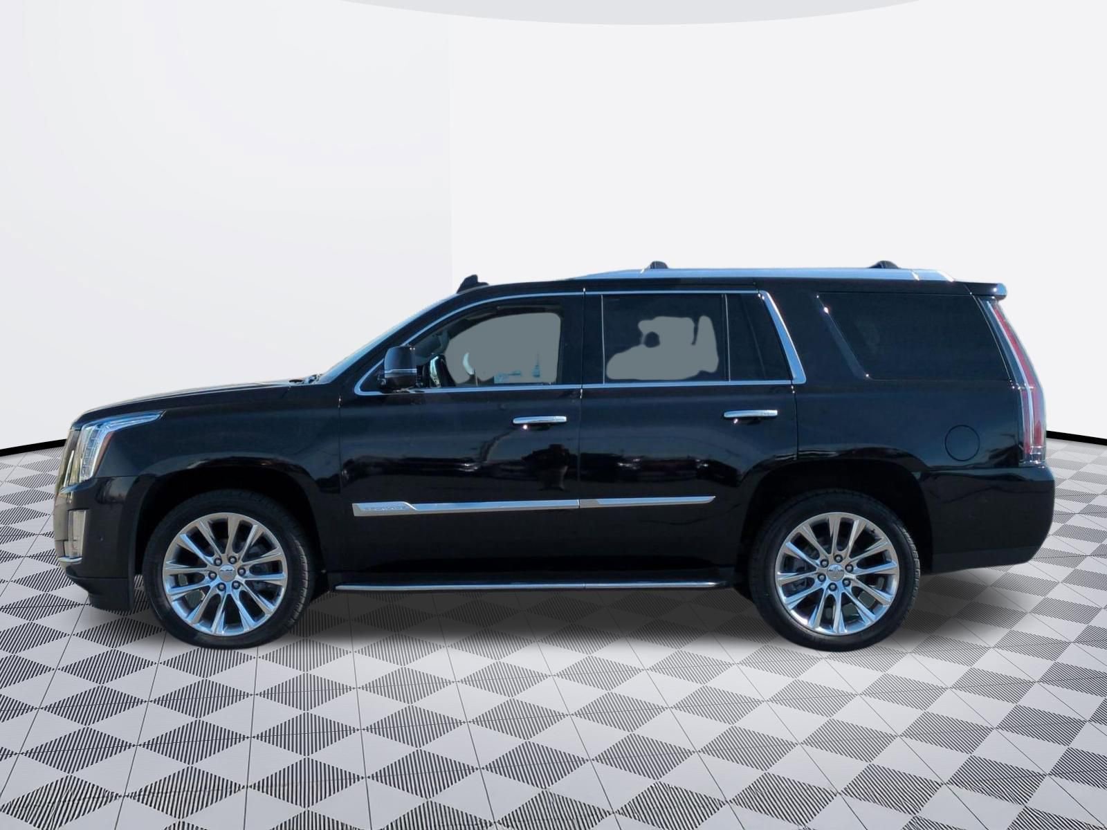 Certified 2020 Cadillac Escalade Luxury image 5