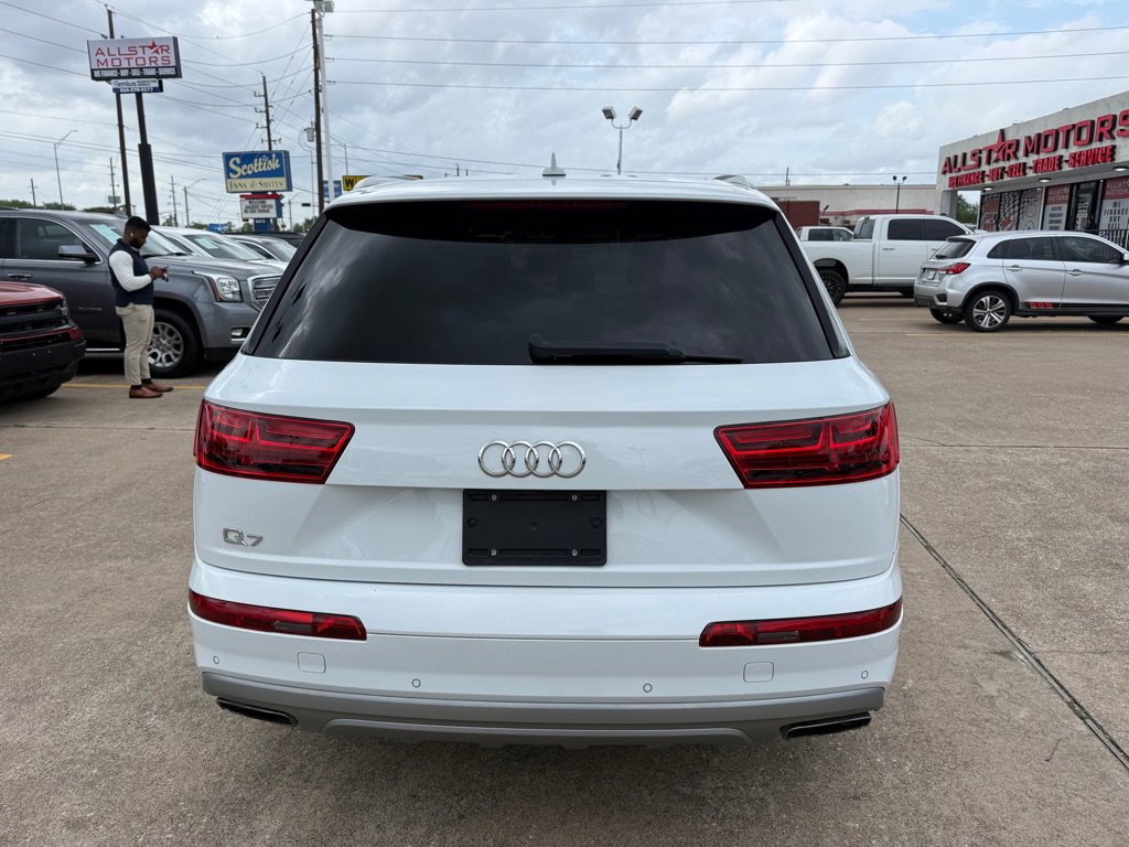 Used 2019 Audi Q7 2.0T Premium Plus w/ Premium Plus Package AWD/4WD image 17