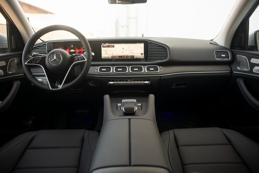 Used 2025 Mercedes-Benz GLE 350 4MATIC image 31