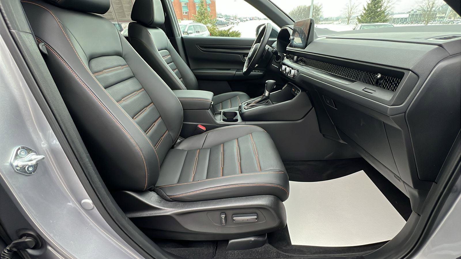 Certified 2025 Honda CR-V Sport-L image 13