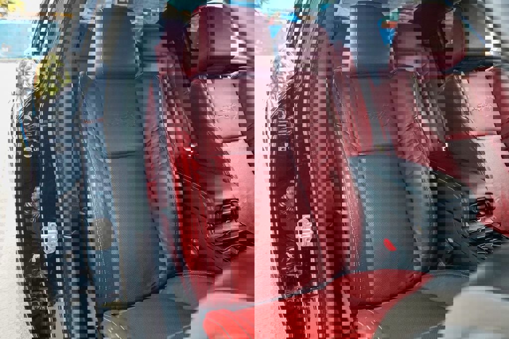 Used 2022 Dodge Charger SRT Hellcat image 84