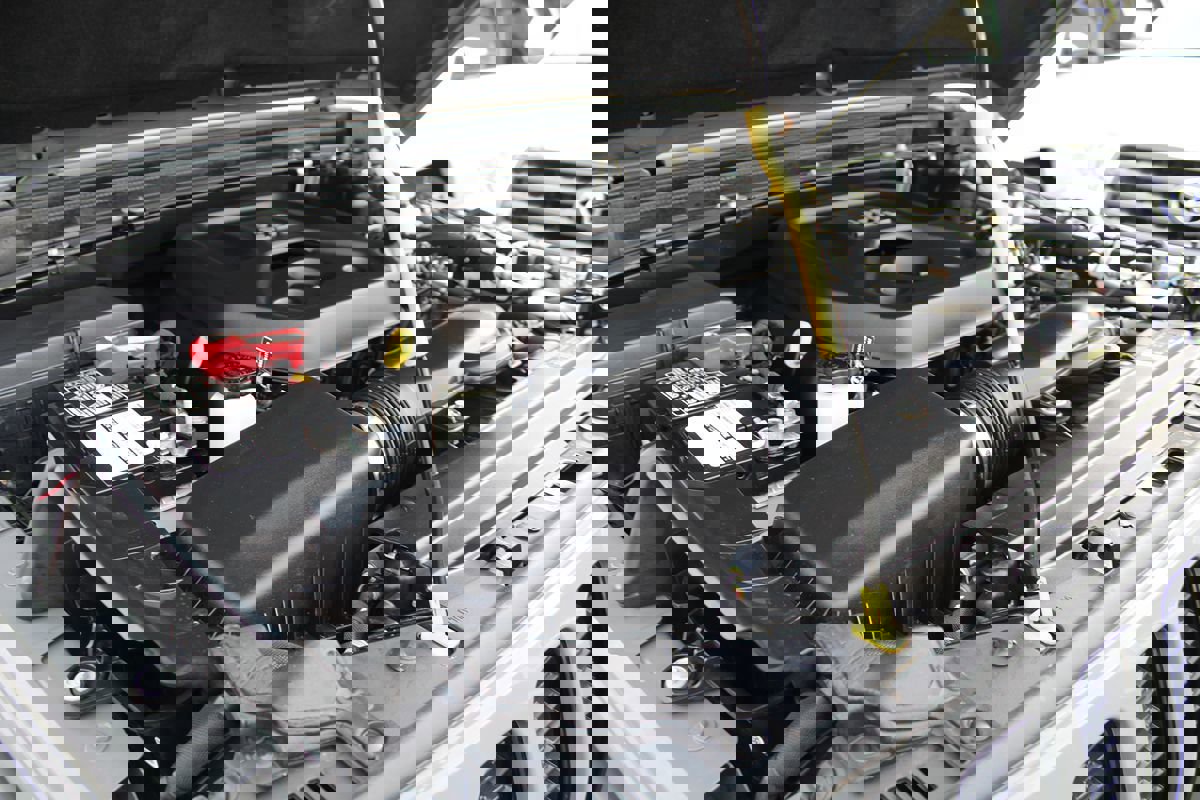 Used 2020 Jeep Wrangler Unlimited Sahara image 33